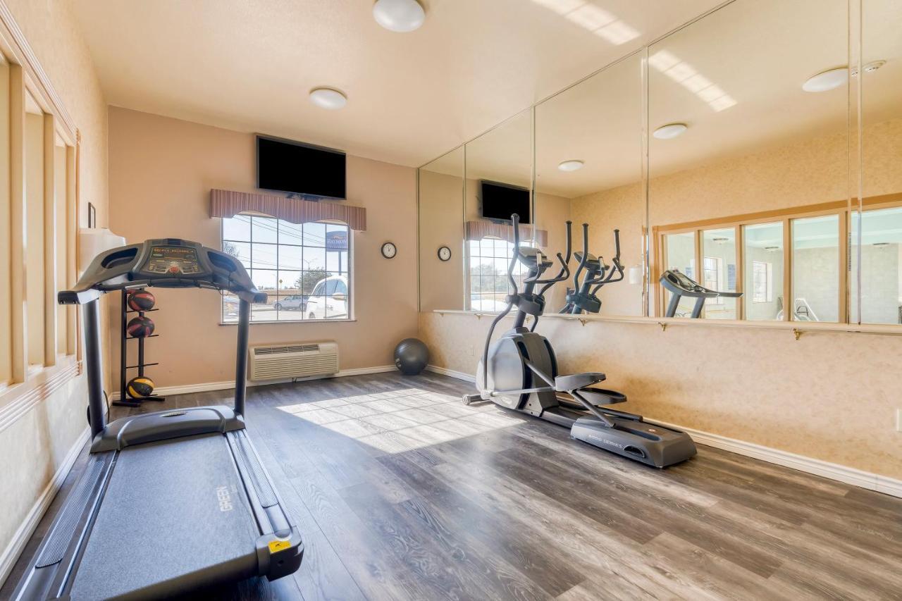 Oyo Townhouse Wichita Falls West Esterno foto