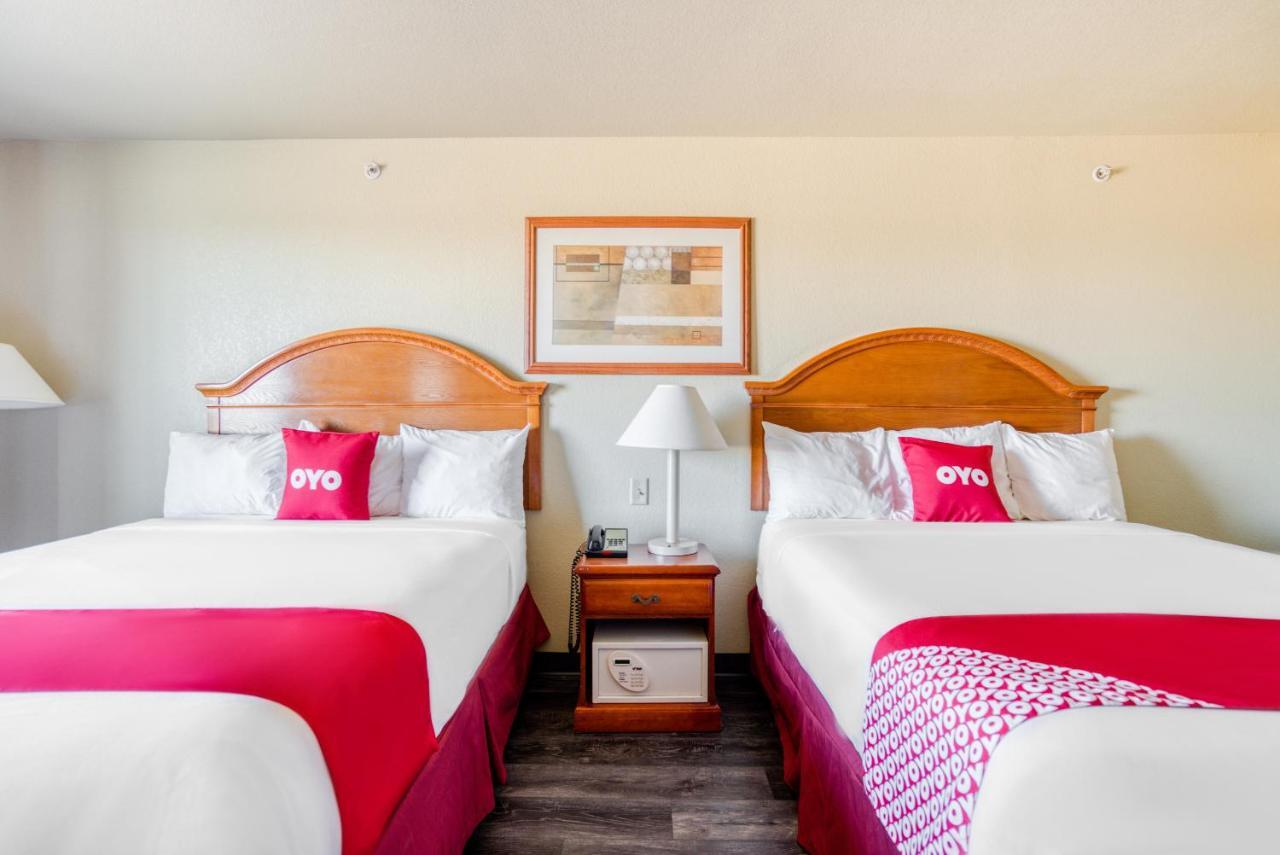 Oyo Townhouse Wichita Falls West Esterno foto