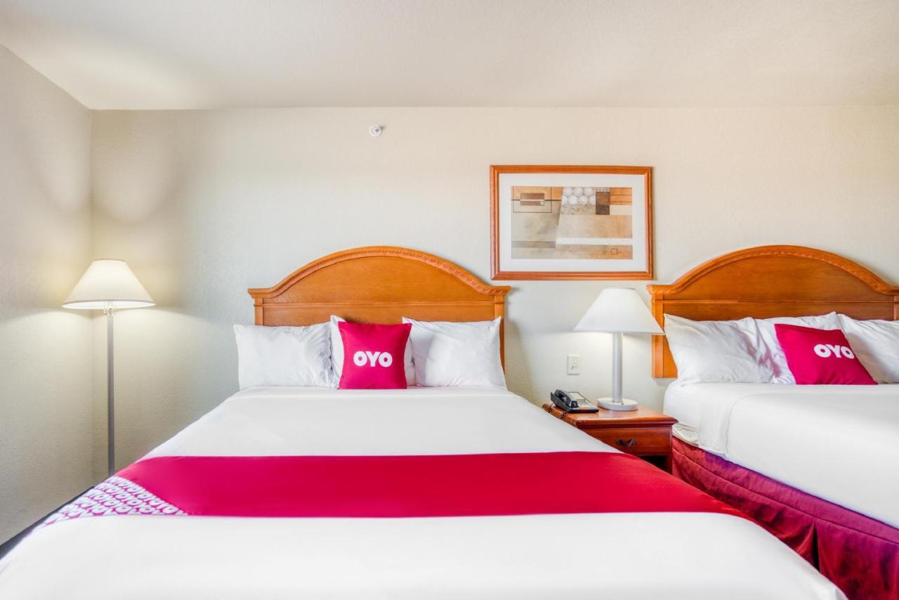 Oyo Townhouse Wichita Falls West Esterno foto